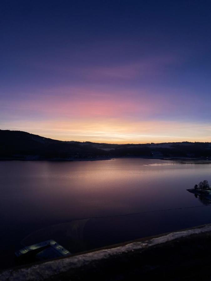 Mjos Tower Suite - Lovely Lake View Brumunddal Bagian luar foto